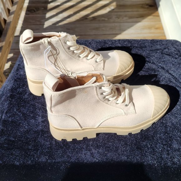 Shoes Universal Thread Cream Teagan Laceup Sneaker Boots Poshmark